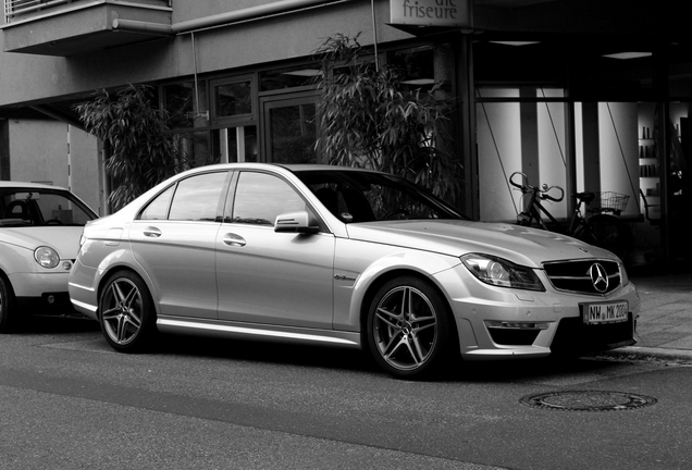 Mercedes-Benz C 63 AMG W204 2012