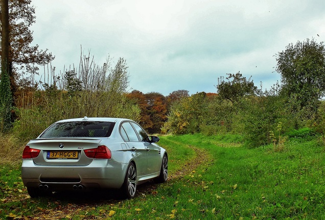 BMW M3 E90 Sedan 2009