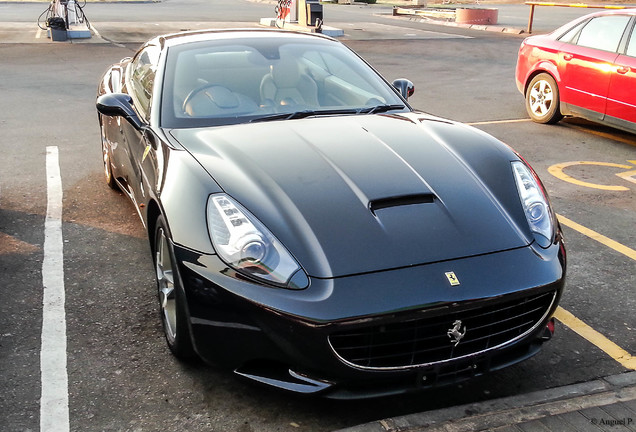 Ferrari California