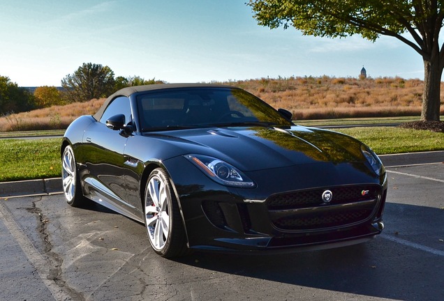 Jaguar F-TYPE S V8 Convertible