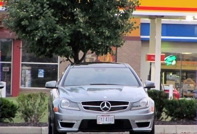 Mercedes-Benz C 63 AMG Coupé