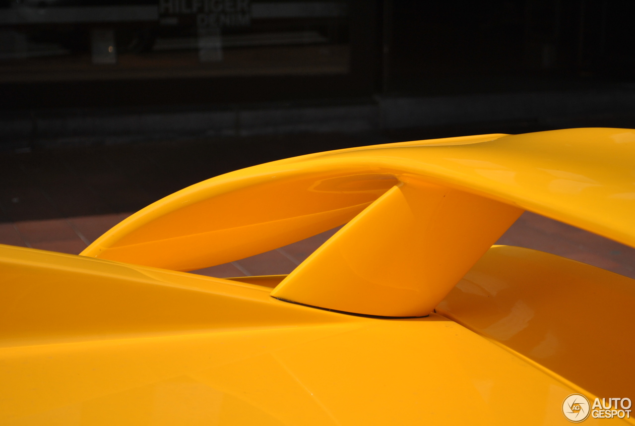 Lotus Esprit V8