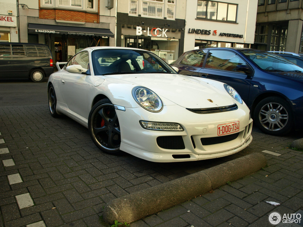 Porsche 996 GT3 MkI