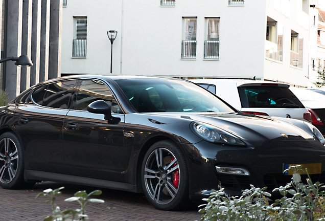 Porsche 970 Panamera GTS MkI