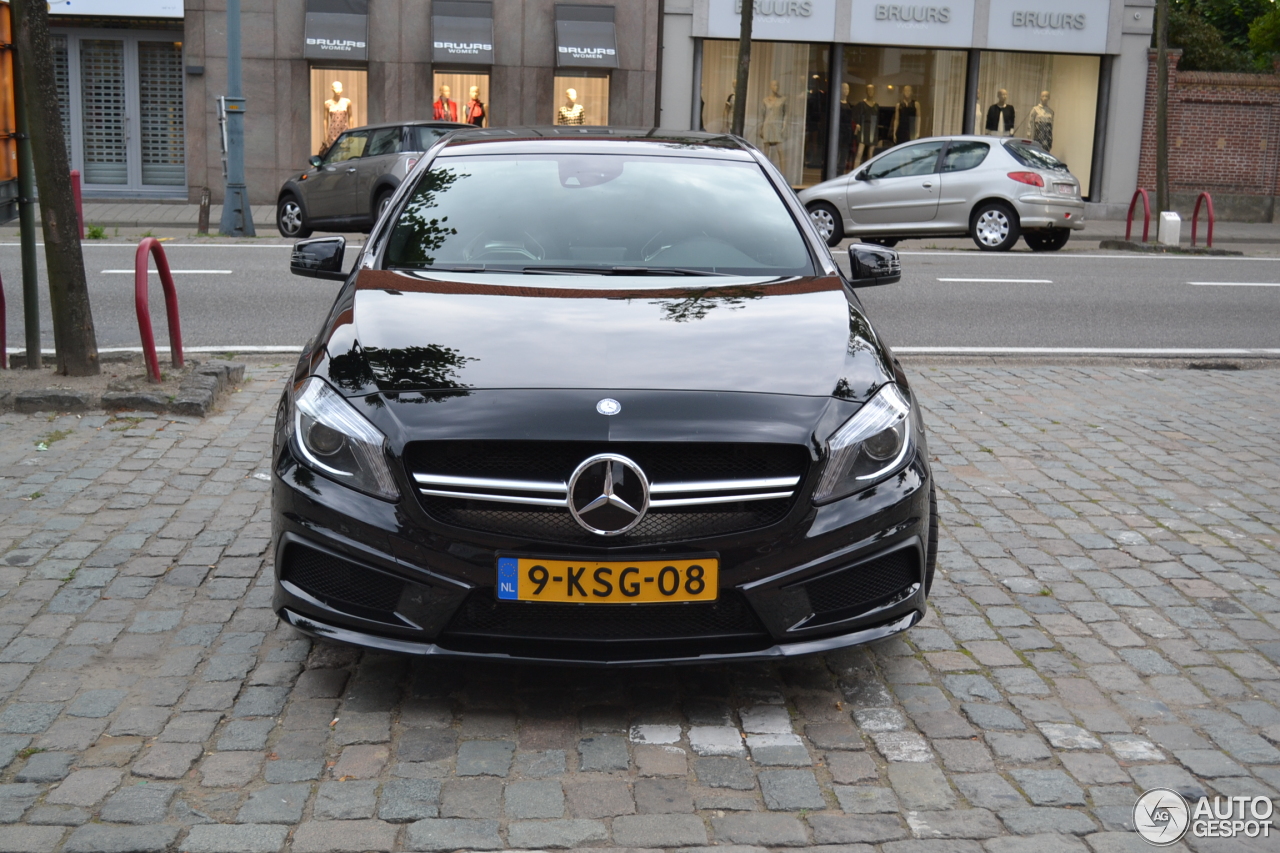 Mercedes-Benz A 45 AMG