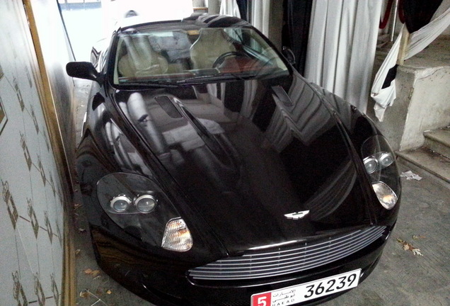 Aston Martin DB9