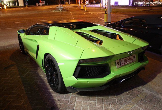 Lamborghini Aventador LP700-4 Roadster