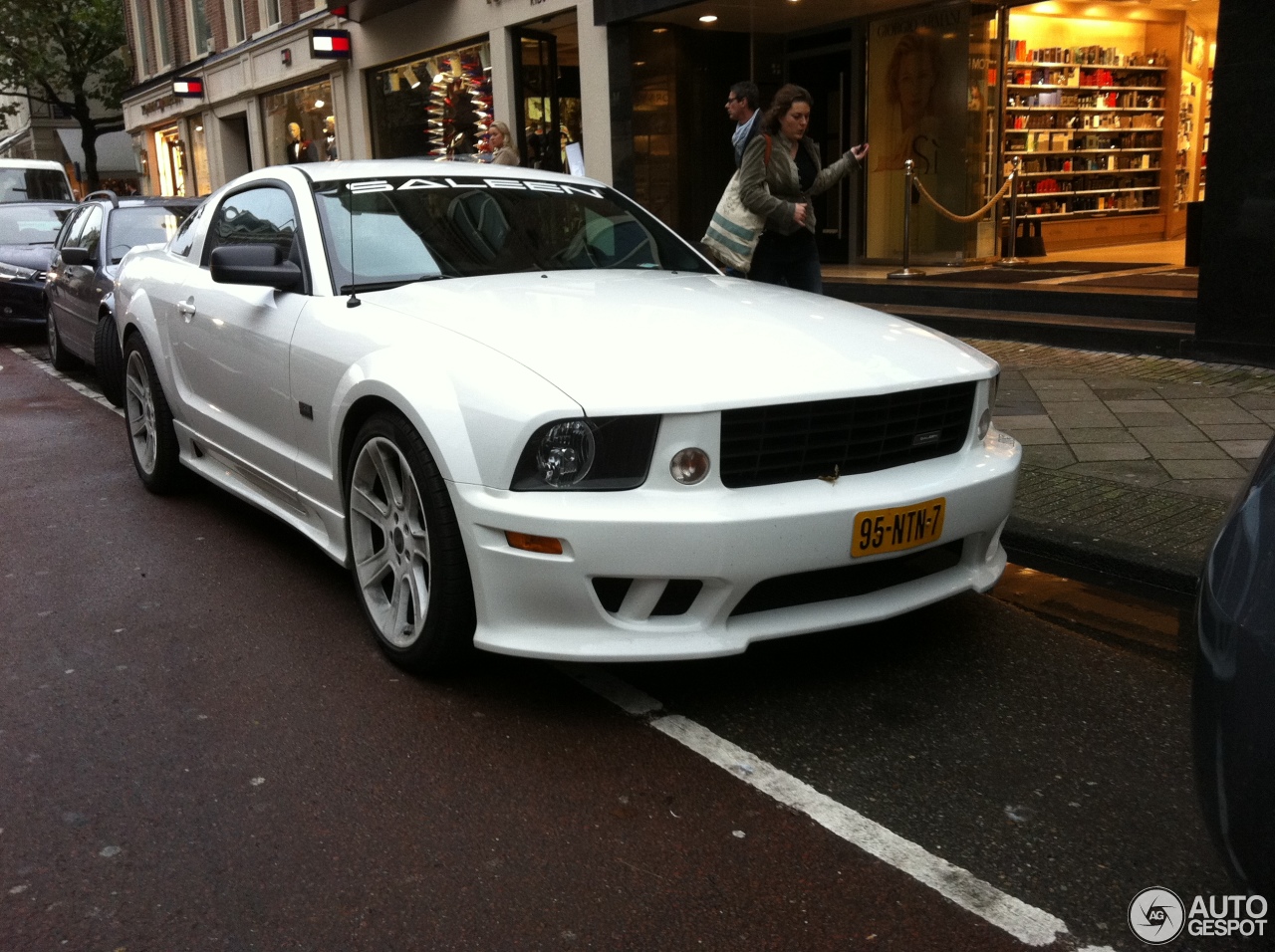 Saleen S281 3-Valve