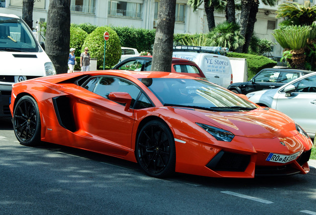 Lamborghini Aventador LP700-4