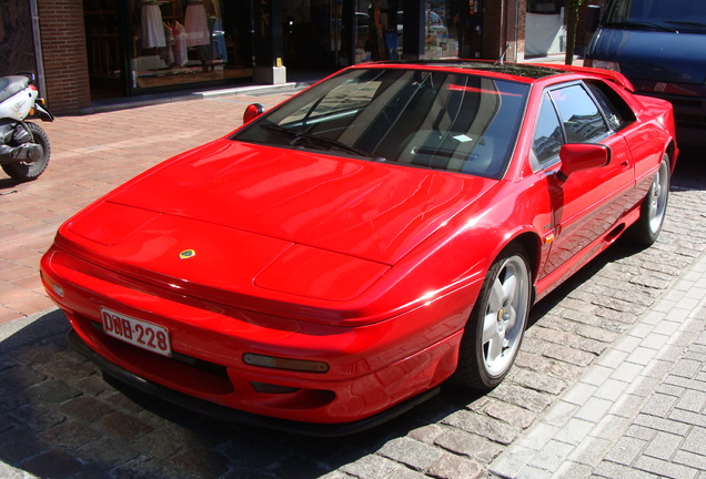 Lotus Esprit S4