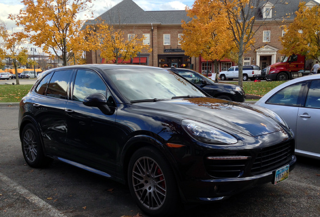 Porsche 958 Cayenne GTS