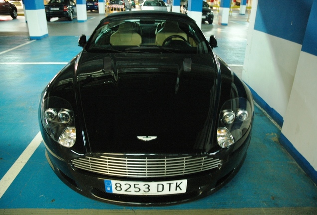 Aston Martin DB9 Volante