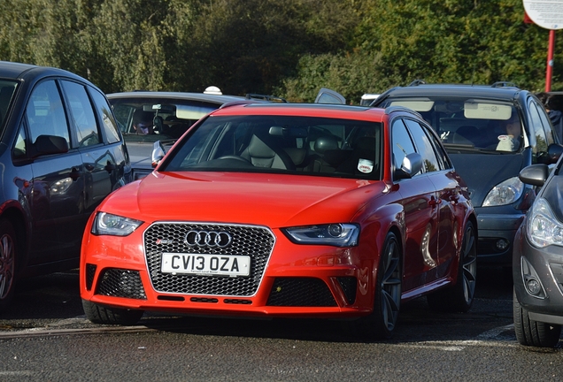 Audi RS4 Avant B8