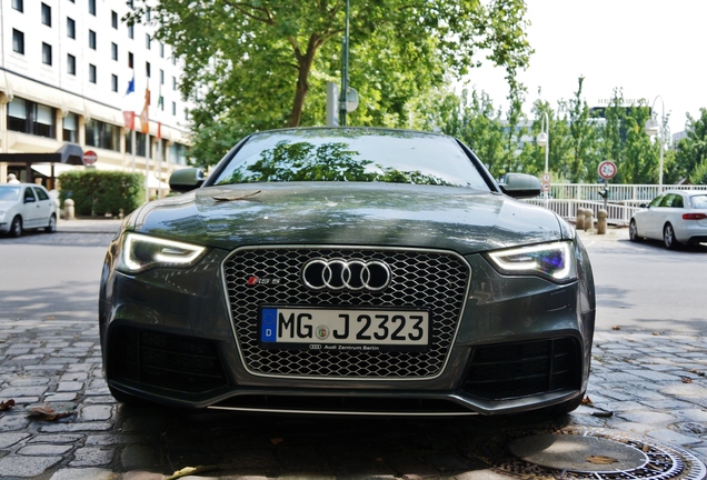 Audi RS5 B8 2012