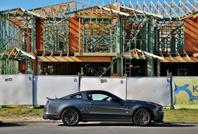 Ford Mustang Shelby GT500 2013