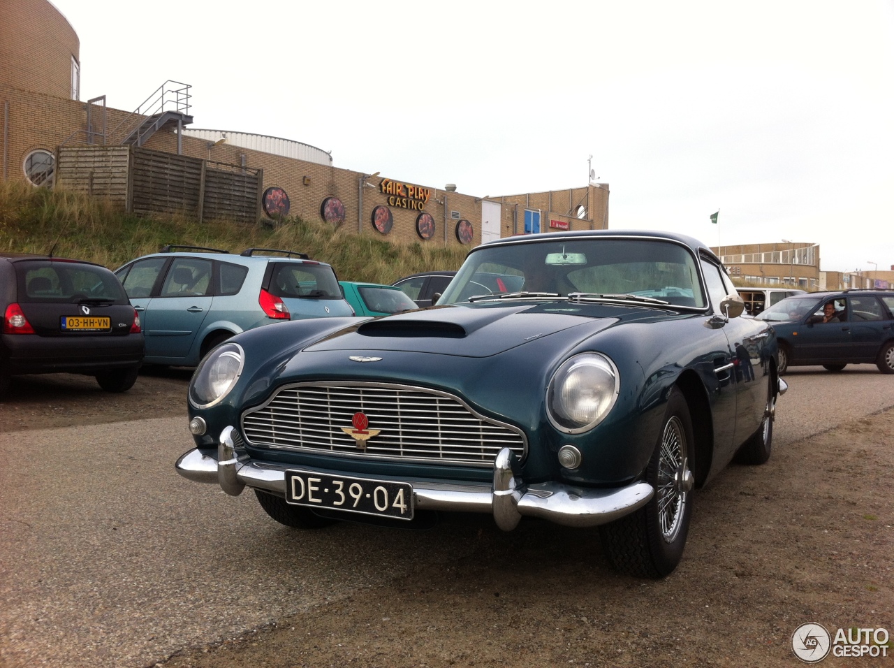 Aston Martin DB4 Vantage