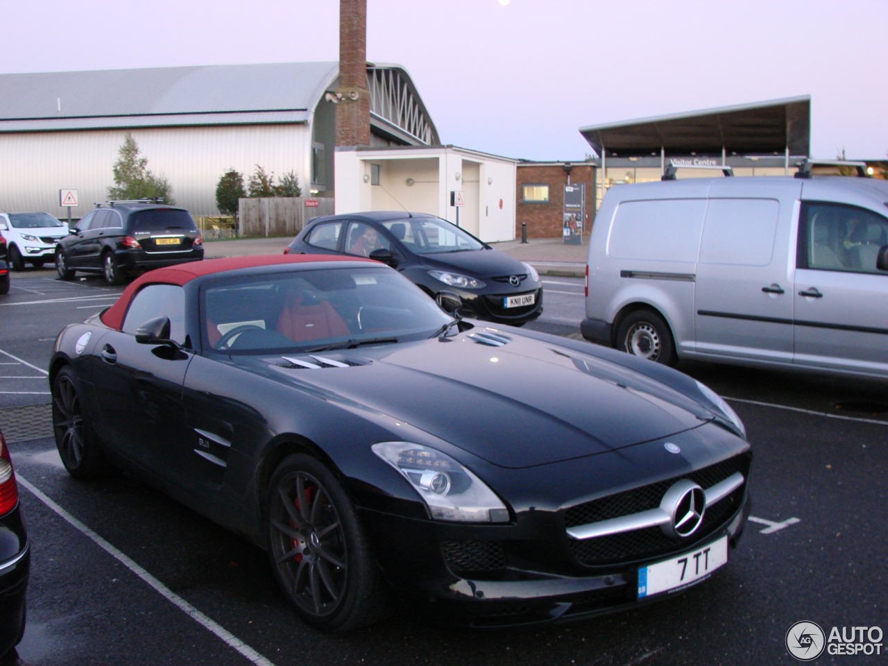 Mercedes-Benz SLS AMG Roadster