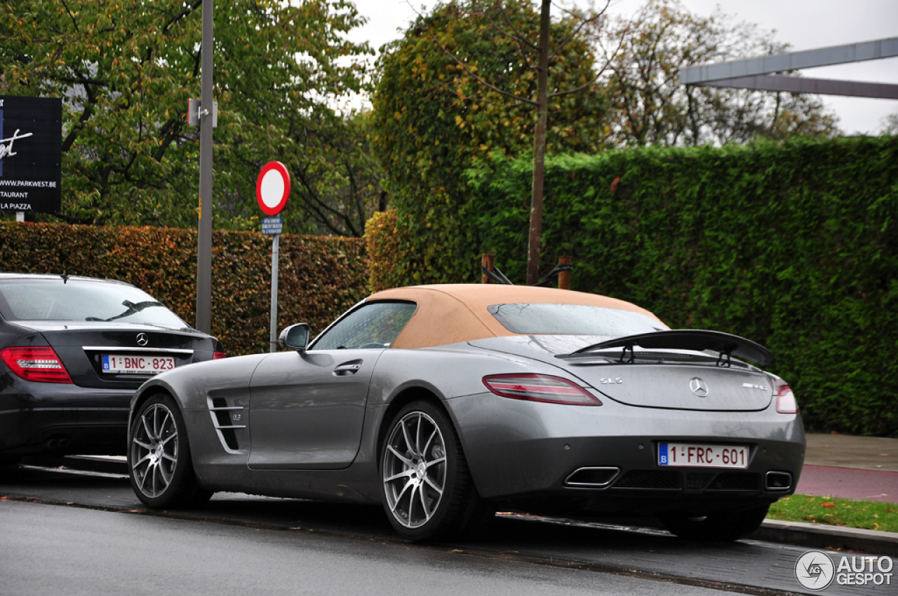 Mercedes-Benz SLS AMG Roadster