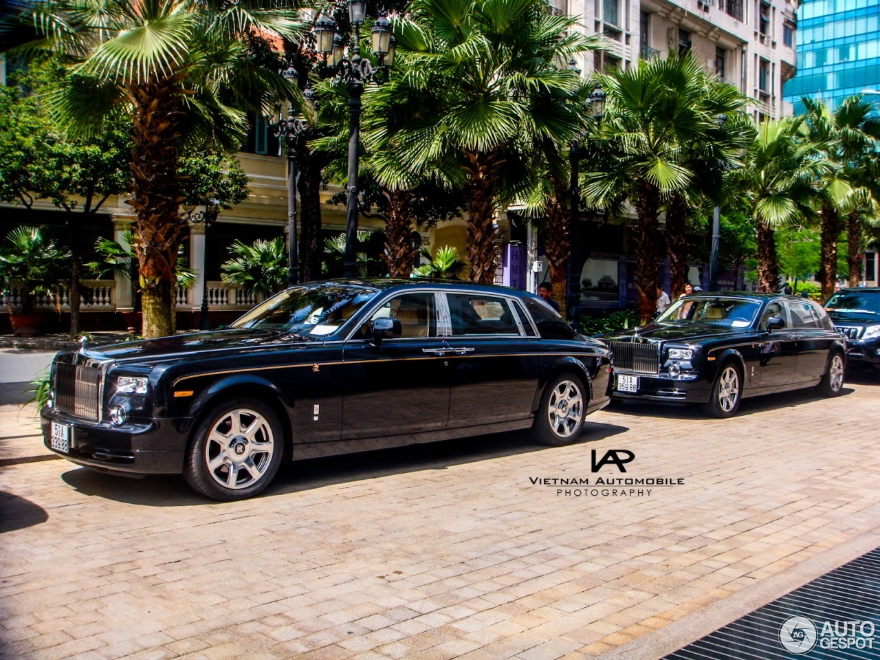 Rolls-Royce Phantom EWB Year of the Dragon