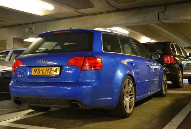 Audi RS4 Avant B7