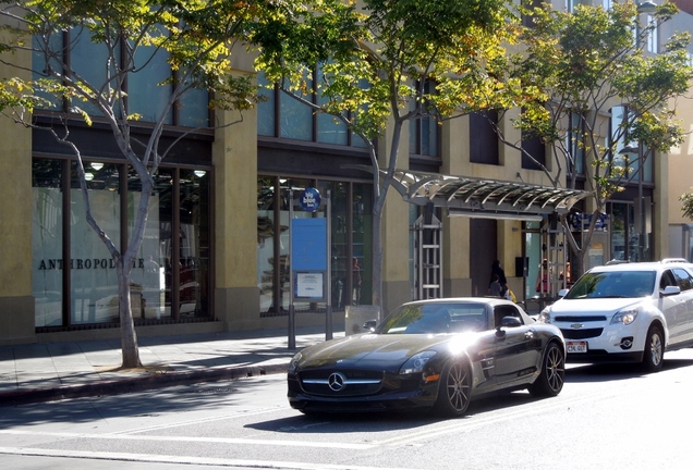 Mercedes-Benz SLS AMG Roadster