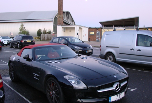 Mercedes-Benz SLS AMG Roadster