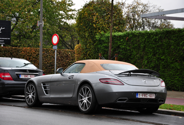 Mercedes-Benz SLS AMG Roadster