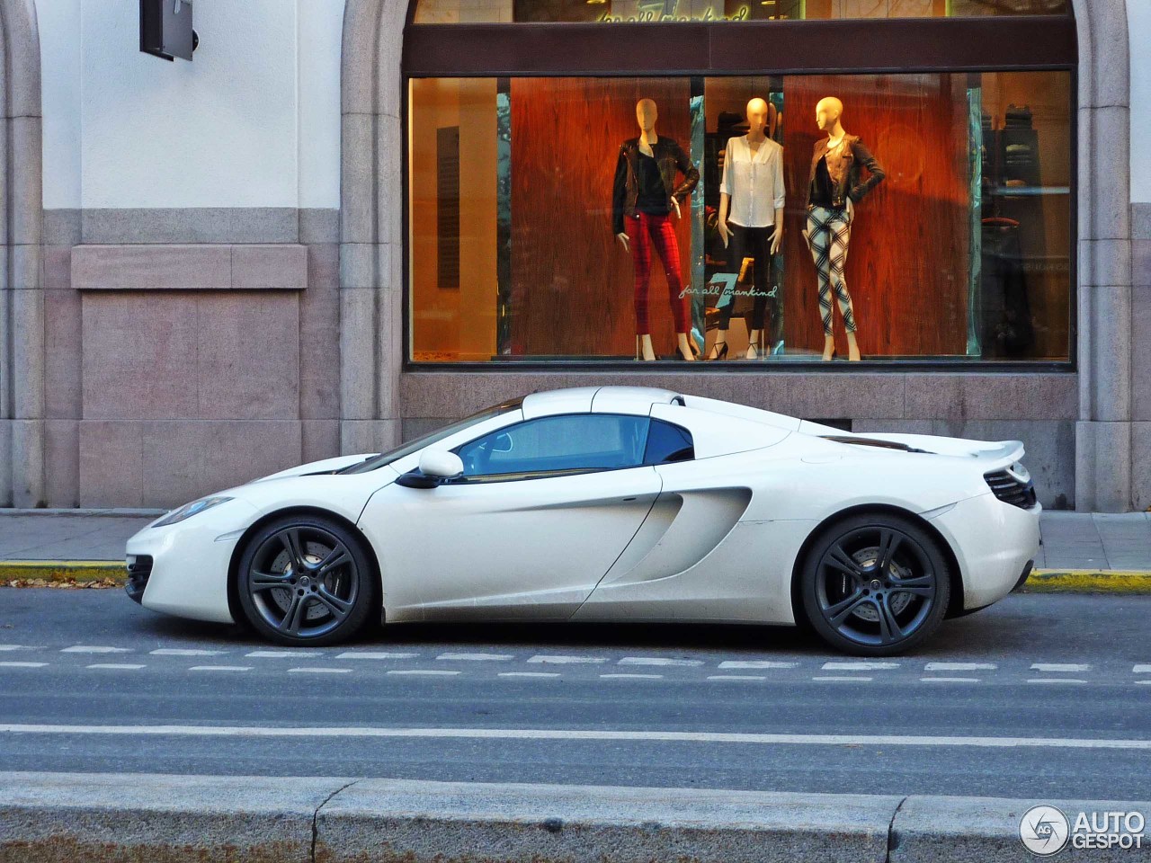 McLaren 12C Spider