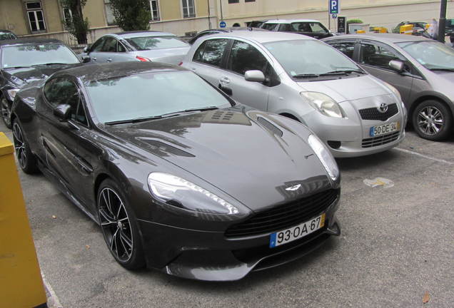 Aston Martin Vanquish 2013