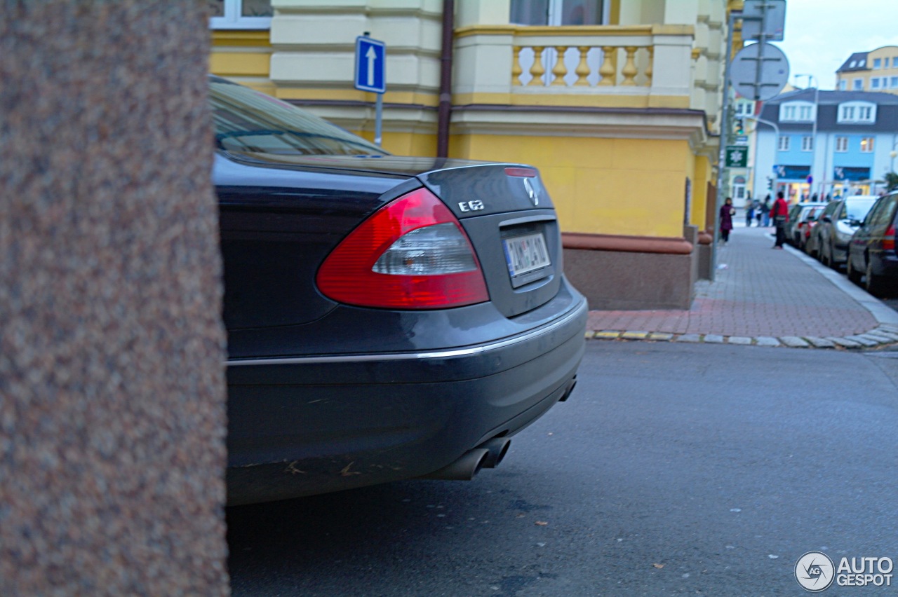 Mercedes-Benz E 63 AMG