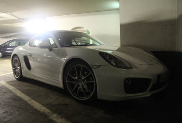 Porsche 981 Cayman S