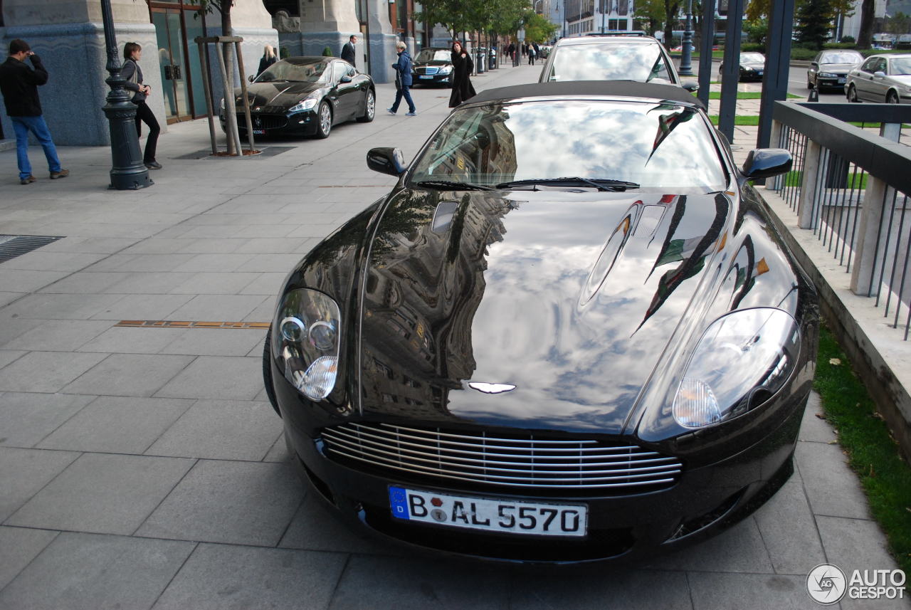 Aston Martin DB9 Volante