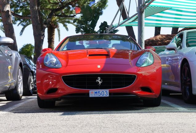 Ferrari California