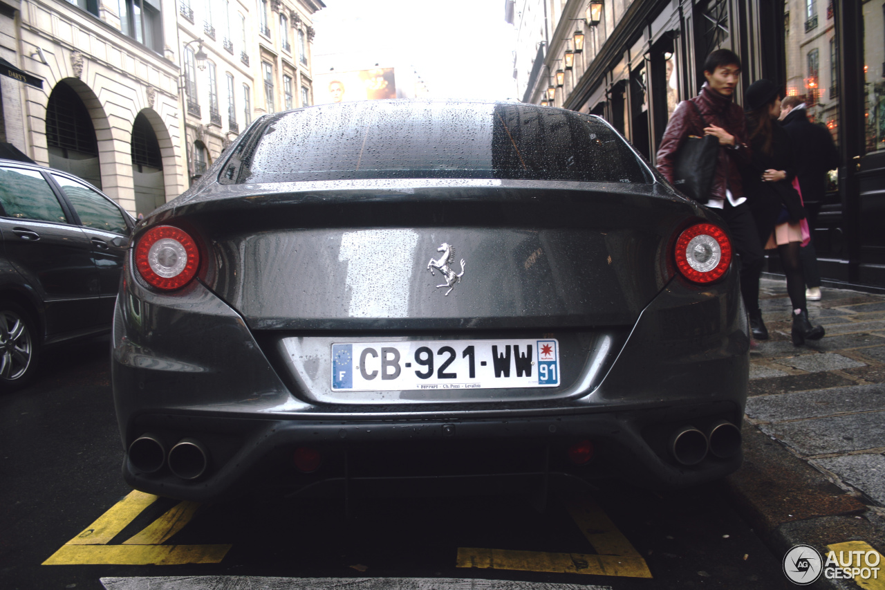 Ferrari FF