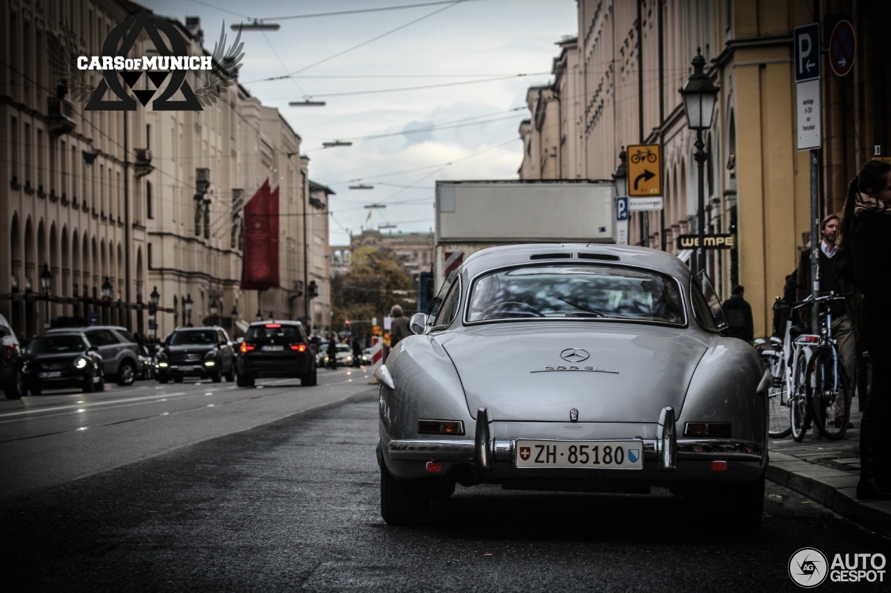 Mercedes-Benz 300SL Gullwing