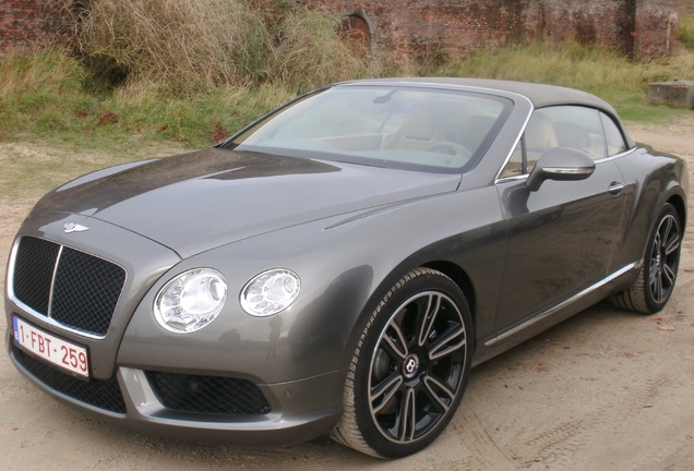 Bentley Continental GTC V8