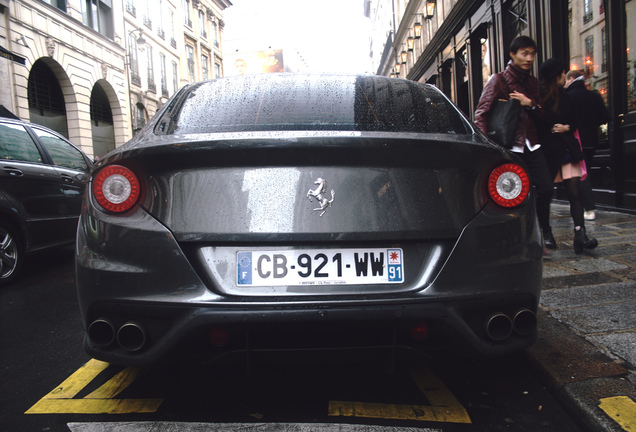 Ferrari FF