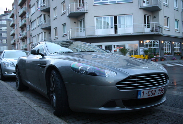 Aston Martin DB9 2010