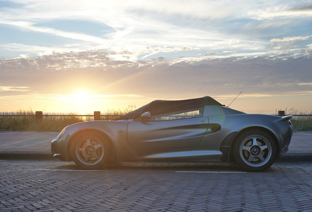 Lotus Elise S1