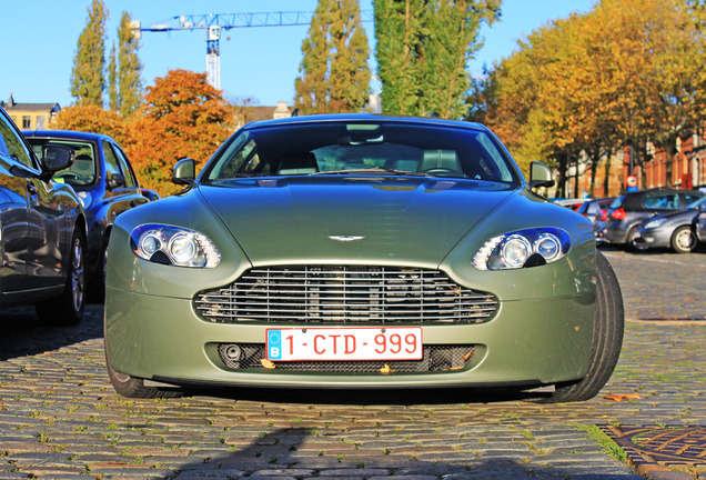 Aston Martin V8 Vantage