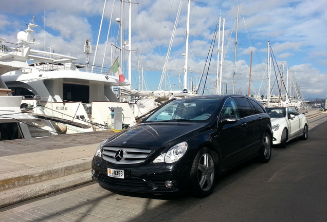 Mercedes-Benz R 63 AMG