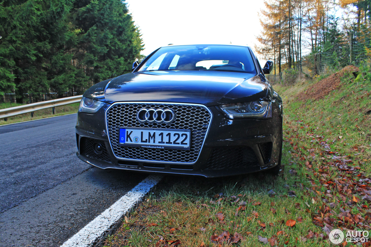 Audi RS4 Avant B8