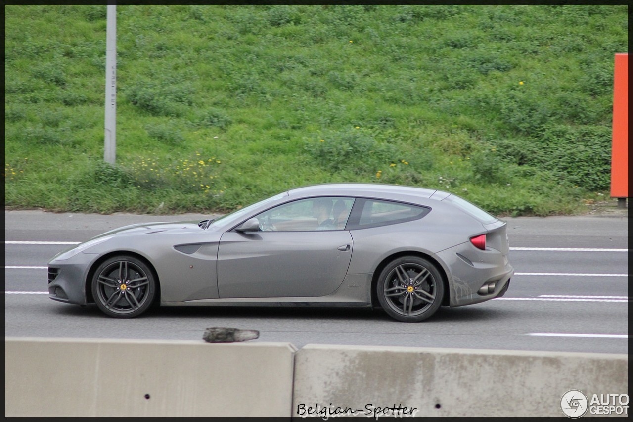 Ferrari FF