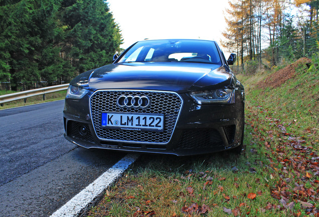 Audi RS4 Avant B8