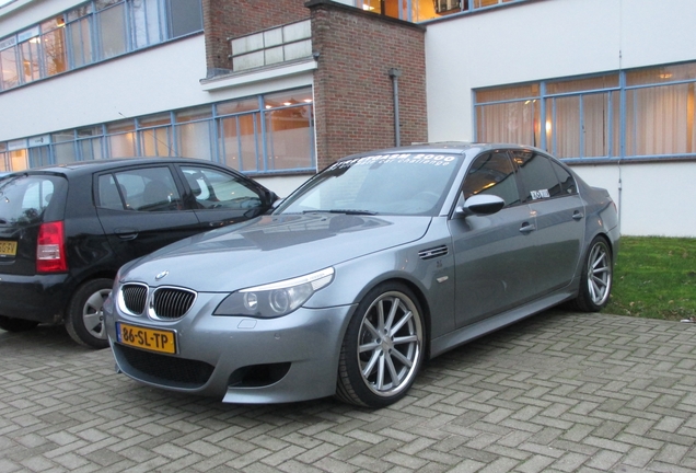 BMW M5 E60 2005