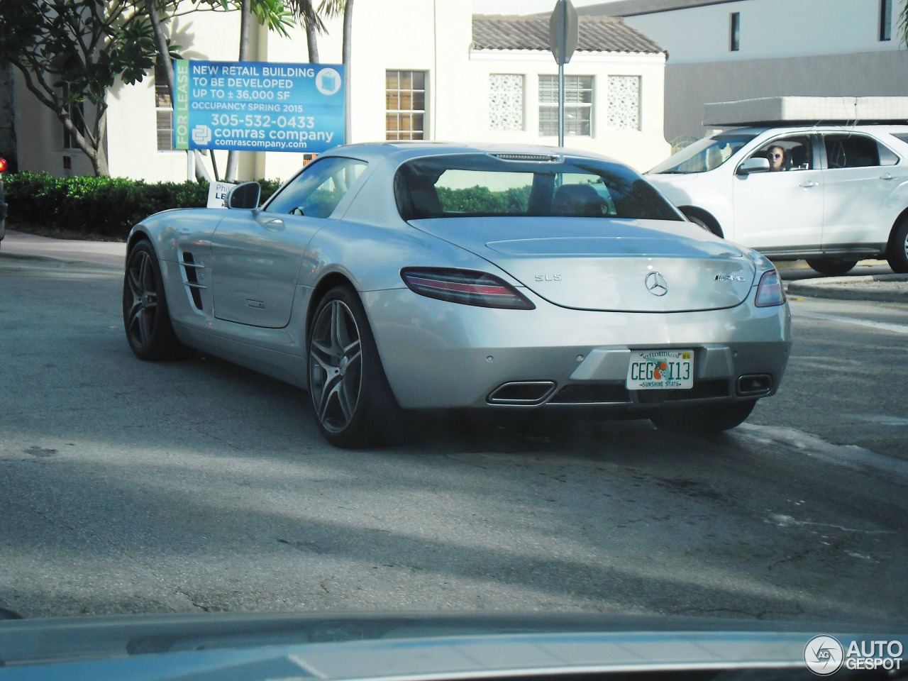 Mercedes-Benz SLS AMG