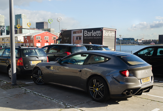 Ferrari FF