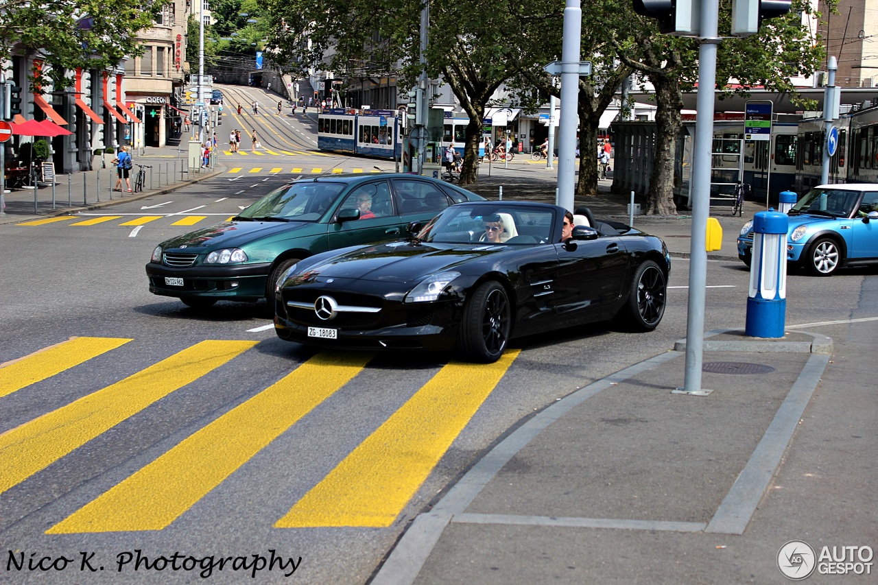 Mercedes-Benz SLS AMG Roadster