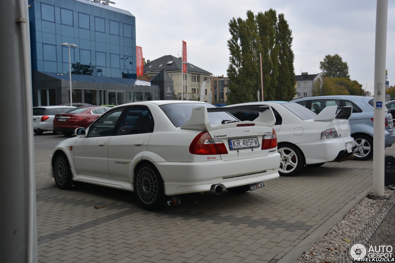 Mitsubishi Lancer Evolution IX FQ