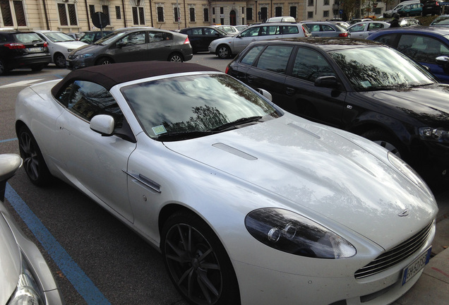 Aston Martin DB9 Volante 2010